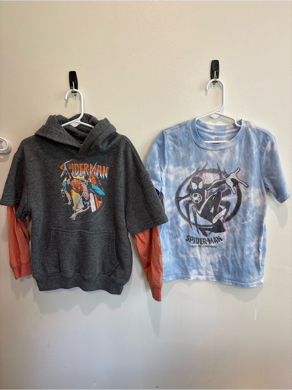 Spider-Man Kids Hooded Pullover Sweatshirt - Dark Gray with Rust Sleeves 5t 5